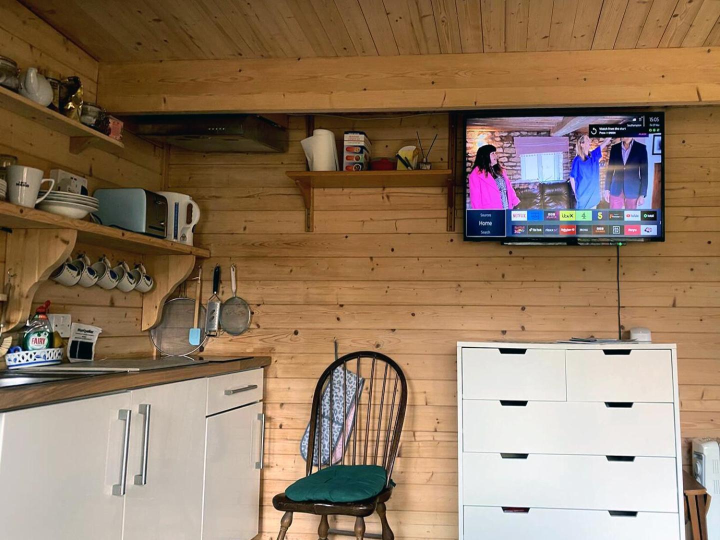 סליסבורי Cosy Garden Log Cabin מראה חיצוני תמונה