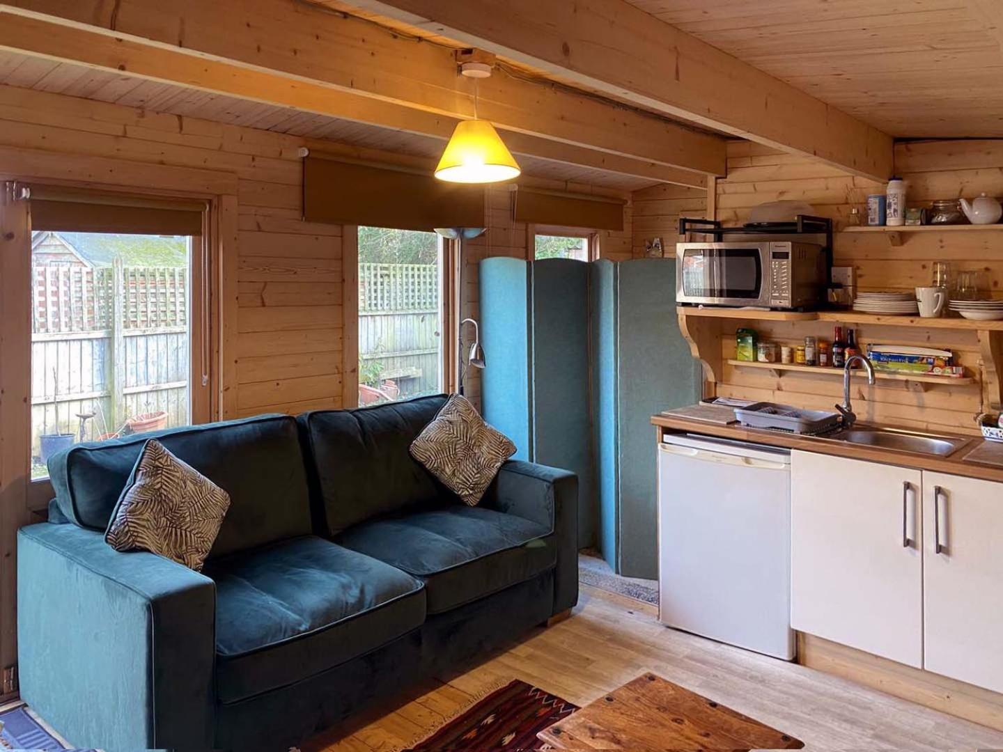 סליסבורי Cosy Garden Log Cabin מראה חיצוני תמונה